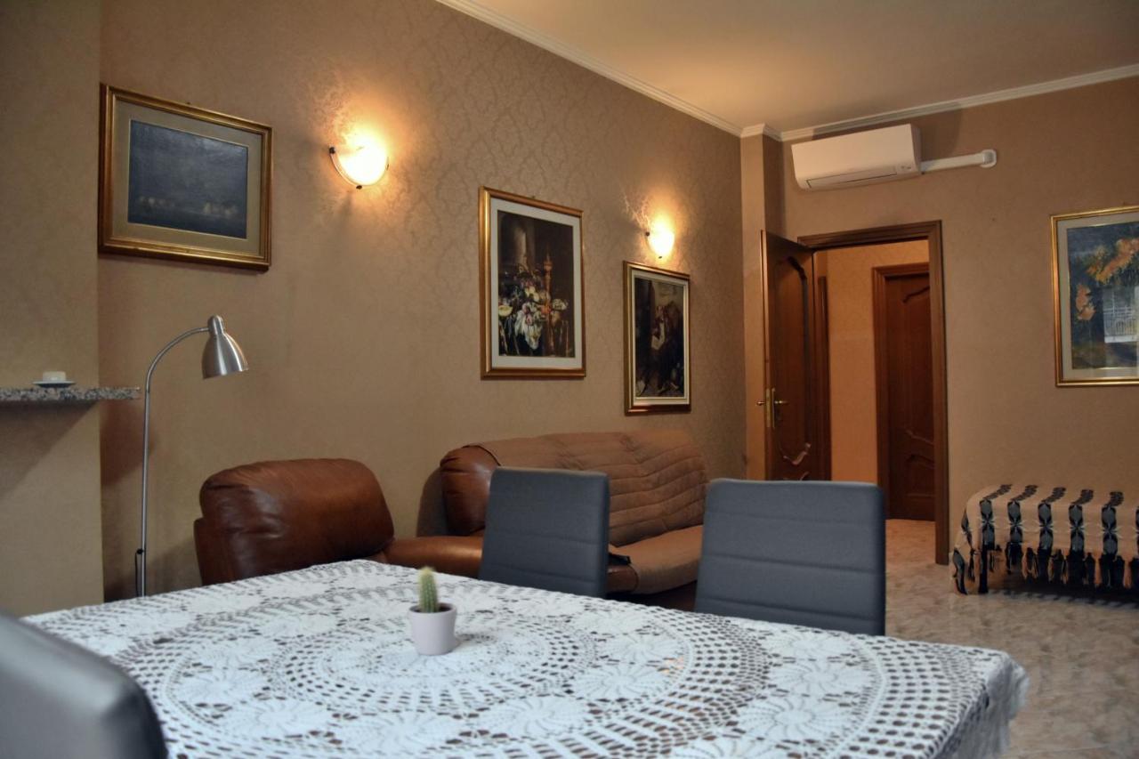Appartamento Simba Mailand Exterior foto