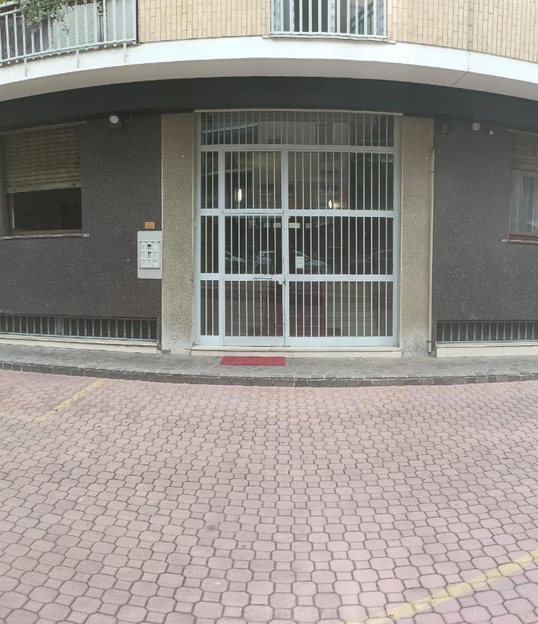 Appartamento Simba Mailand Exterior foto